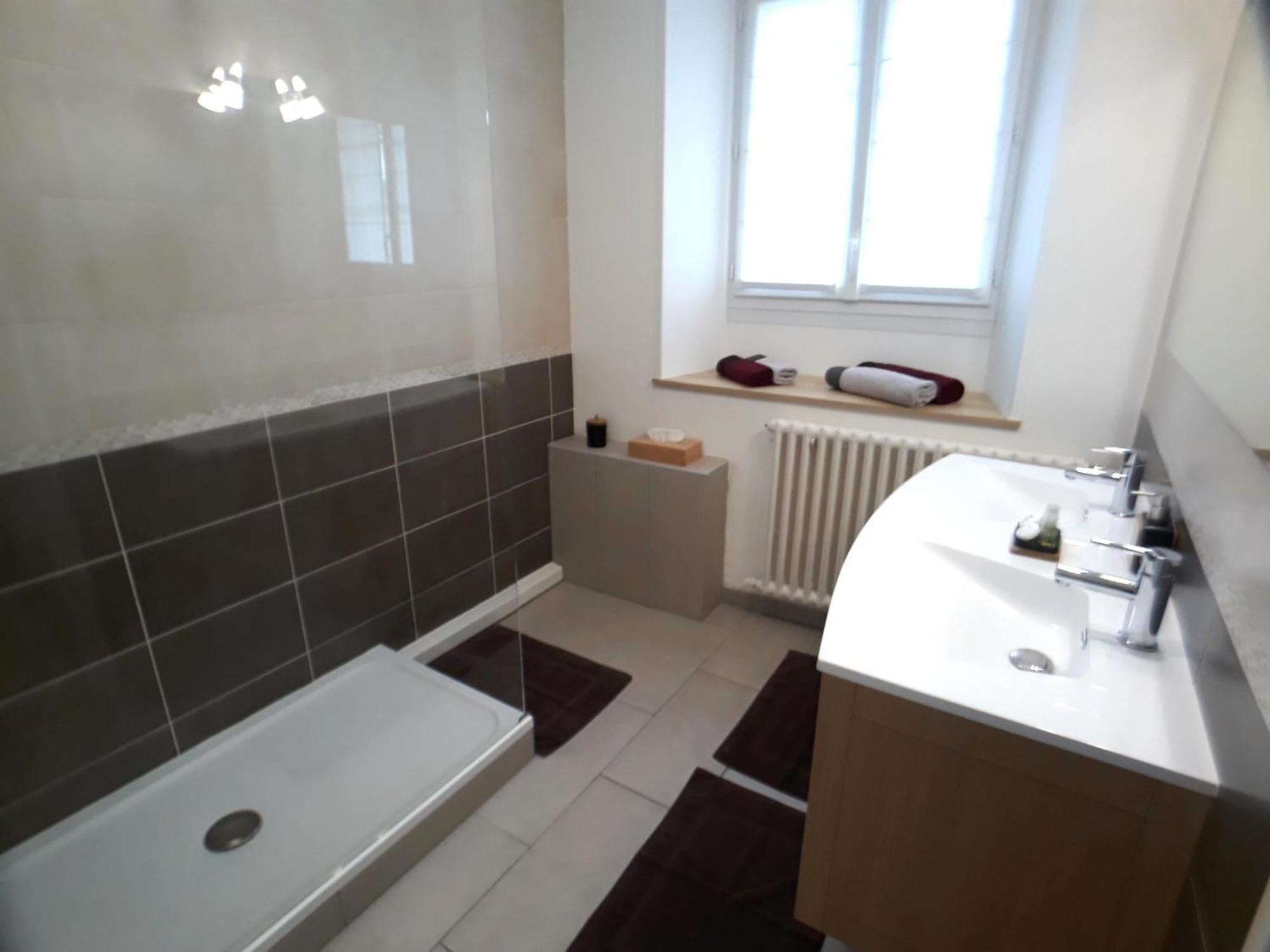 Le Manoir De Placy - Chambres D'Hotes เกลซี ภายนอก รูปภาพ