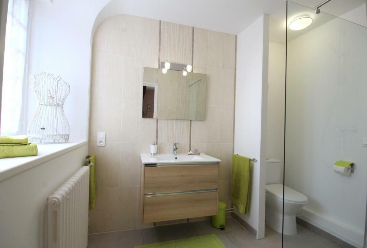 Le Manoir De Placy - Chambres D'Hotes เกลซี ภายนอก รูปภาพ